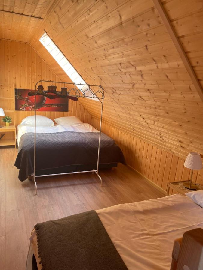 Sosnowa Mila - Domy I Apartamenty Поберово Екстериор снимка