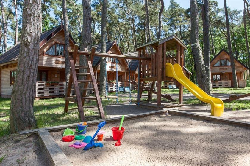 Sosnowa Mila - Domy I Apartamenty Поберово Екстериор снимка