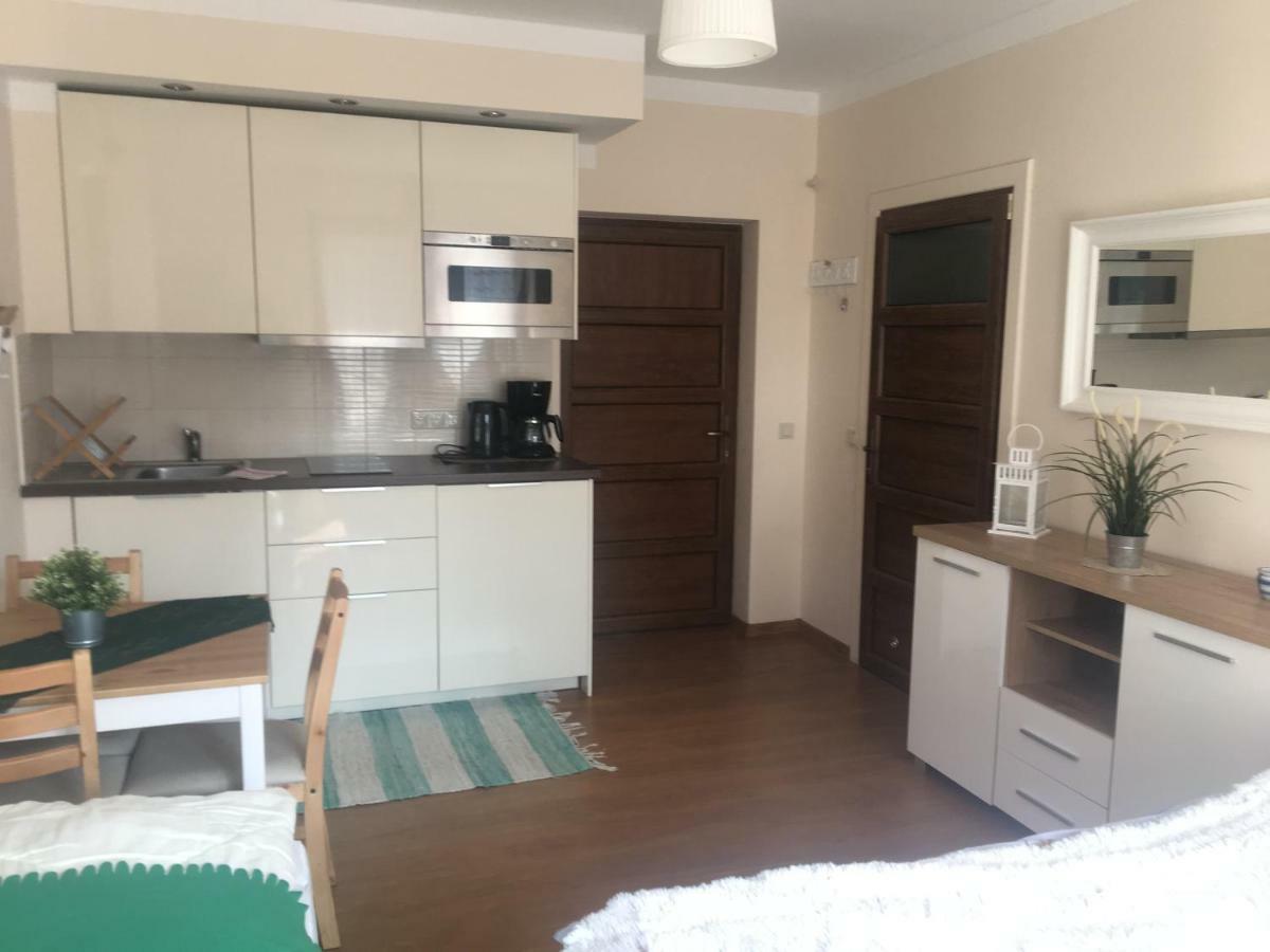 Sosnowa Mila - Domy I Apartamenty Поберово Екстериор снимка